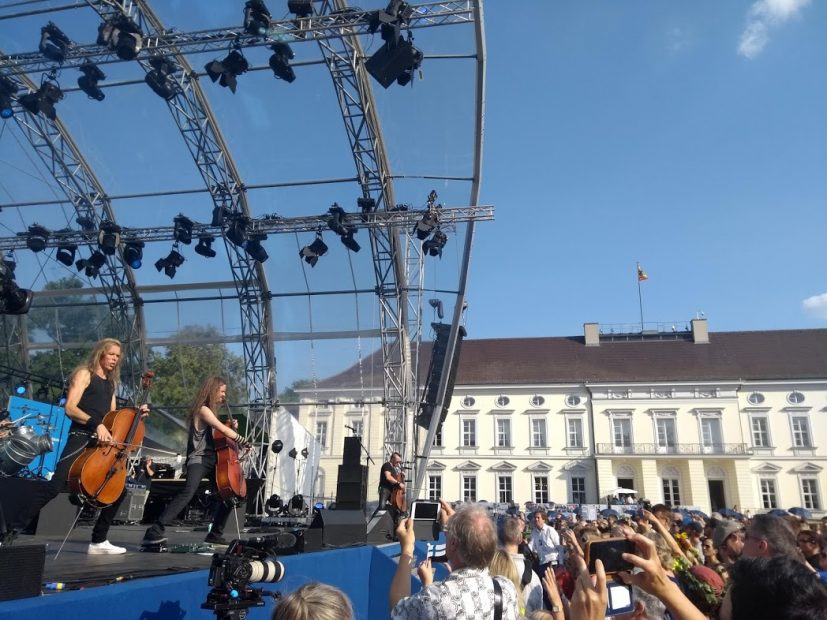 Apocalyptica rocken beim Bürgerfest des Bundespräsidenten 2019 am Schloss Bellevue