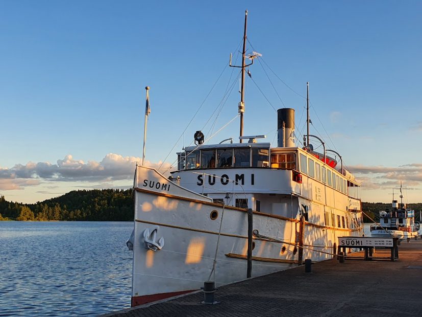 Dampfschiff s/s Suomi bietet Schifffahrten auf dem See Päijänne an