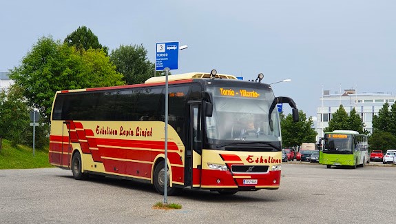 Bus von Kemi nach Tornio und in die Region HaparandaTornio