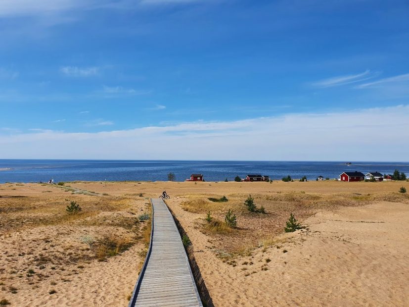 Der breite Sandstrand von Kalajoki